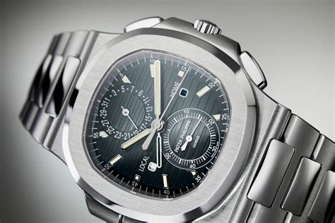 Patek Philippe Nautilus Review: The Ultimate Collector's Guide